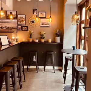 4* Отель Unique Jungfrugatan